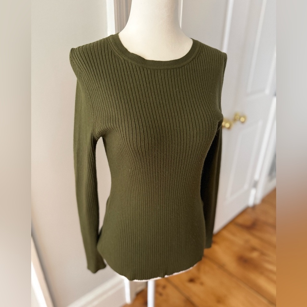 Banana Republic Ribbed Sweater – Olive Green – Size M